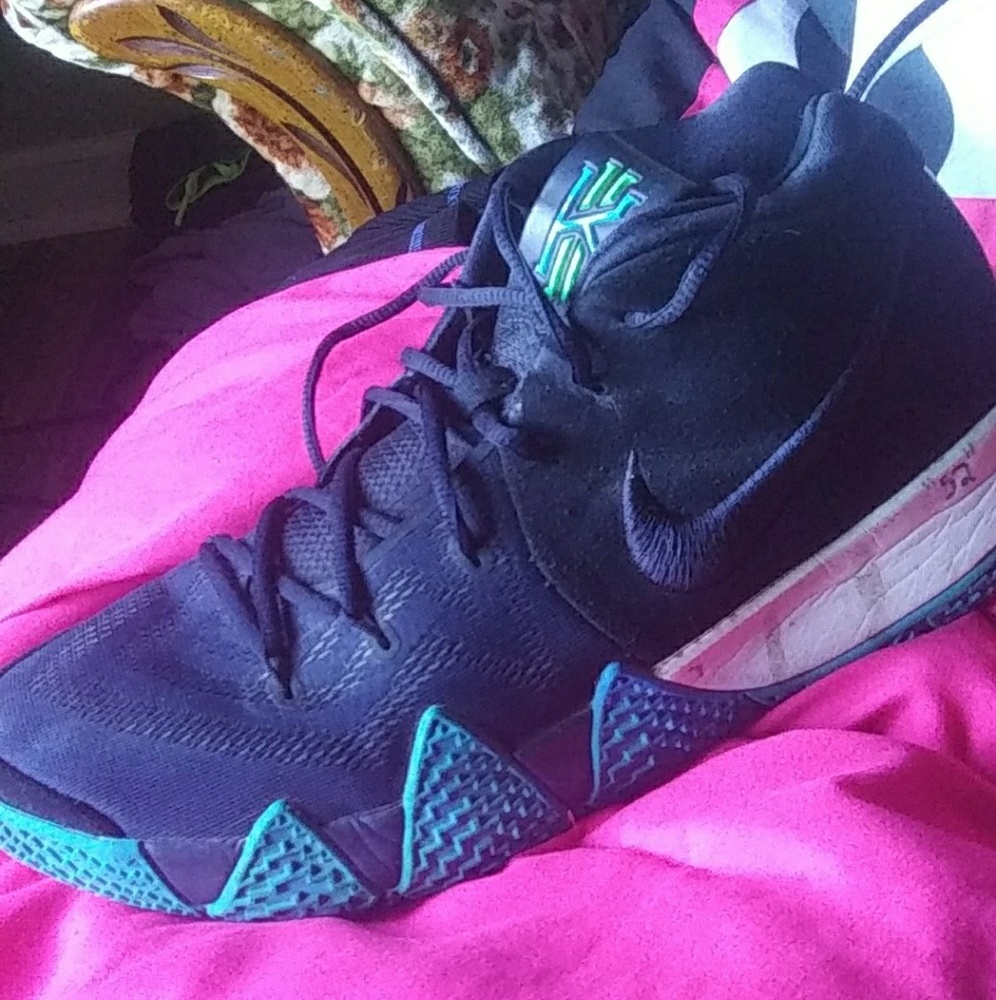 Kyrie 4 obsidians
